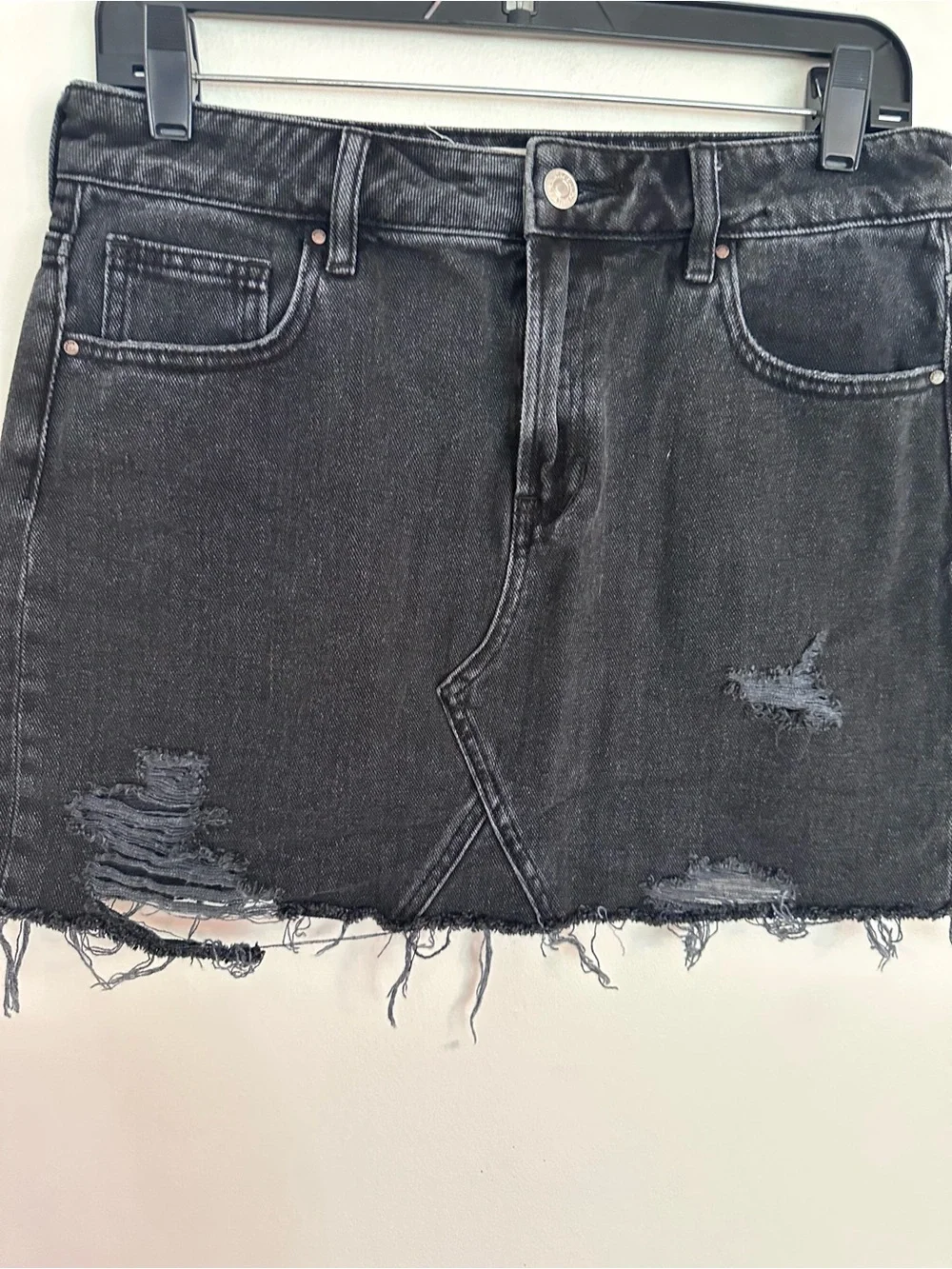 PacSun Black Distressed Denim Mini Skirt with Frayed Hem Size 28